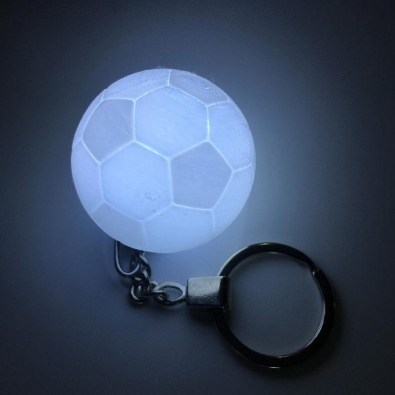 Prijenosna Nogometna Svjetiljka 3d Ispis Privjesak Za Ključeve Šarena Led Noćna Kreativna Dekoracija Torbe Na Baterije