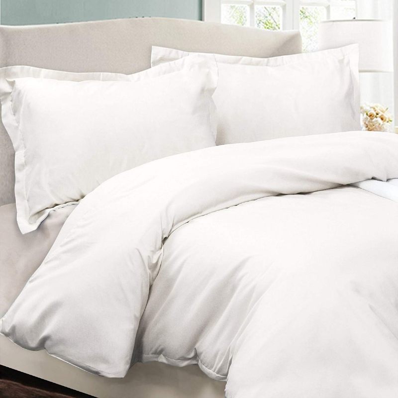 Posteljina Navlake Za Poplun Za Jedan Krevet Jednobojna Sa Skrivenim Patentnim Zatvaračem (1 Navlaka Za + 2 Za Jastuk)