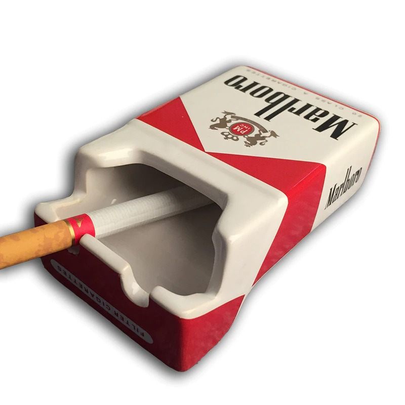 Kreativni Oblik Keramičke Kutije Cigareta