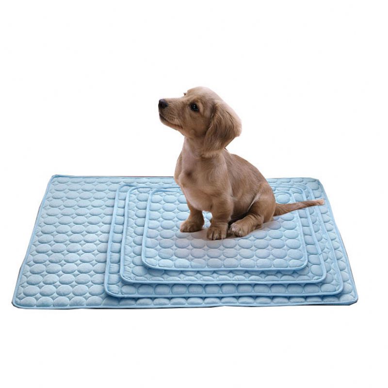 Summer Ice Pad Pet Dog Kitty Cooling Pet Bed Ice Pad Cushion Pet Soft Safety Pad Cat Dog Mat Podloga